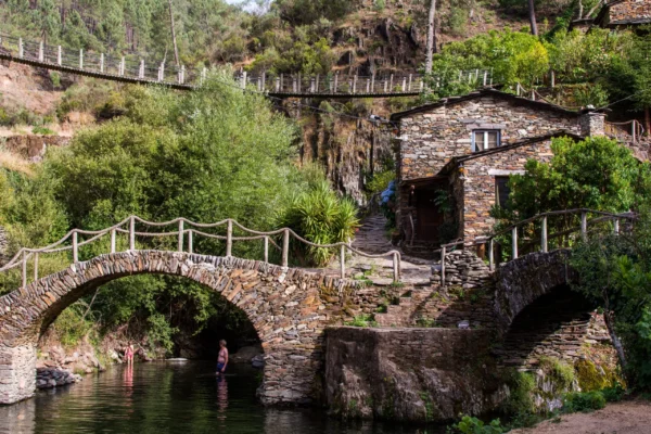 Ponte em Piodão